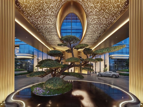 Exterior. Hilton Changshu