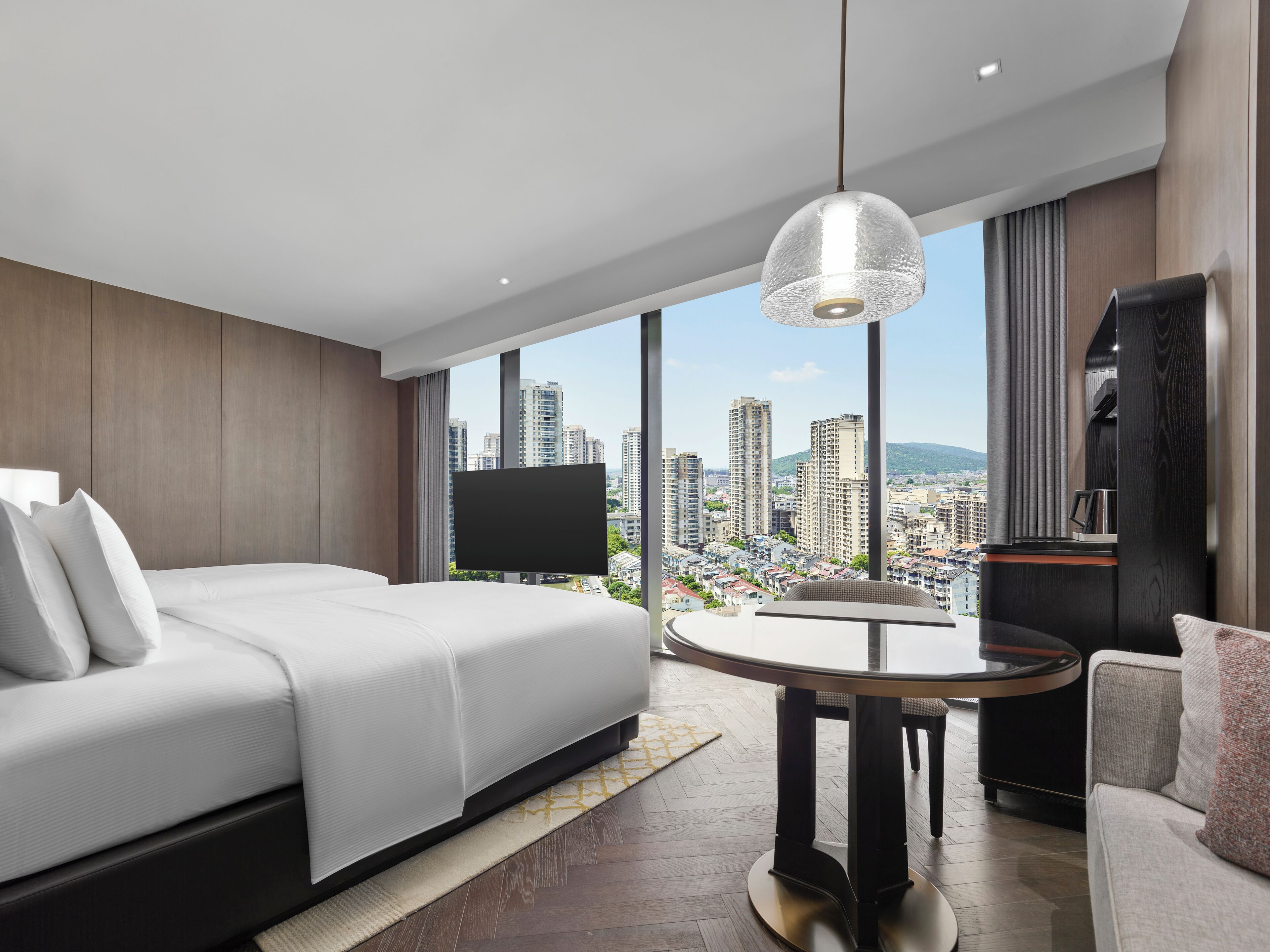 Habitación básica con 2 camas individuales, 2 camas individuales | Ropa de cama de alta calidad, edredones de plumas, minibar y caja fuerte