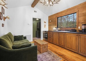 Smart TV, fireplace, video games