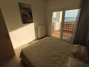 6 bedrooms - Luxury Villa Beachfront (Nea Propontida)