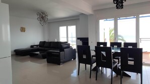 Appartement, 5 chambres, fumeurs, balcon | Intérieur