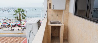 Apartment - Sleeps & Free Parking