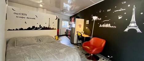 1 chambre, fer et planche à repasser, Wi-Fi, draps fournis