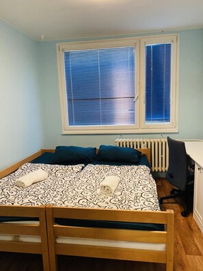 Apartment | 2 bedrooms, free WiFi, bed sheets - Stunning 2-bed Apartment in Praha 4 (Prague)