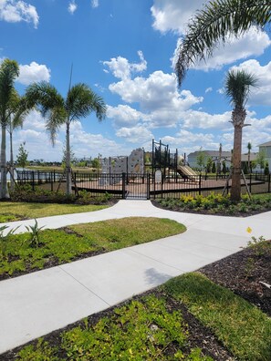 Children’s area - Tranquil Vacation Haven in Vibrant Waterside Community (Sarasota)
