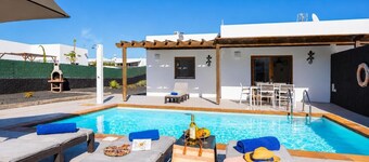 Villa Sonada - Two Bedroom Villa, Sleeps 4