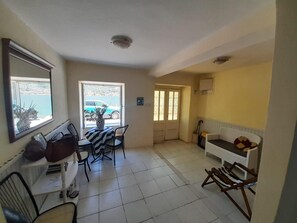 House | Living area - Beach Edge, 4-bed House in Muo Kotor (Kotor)
