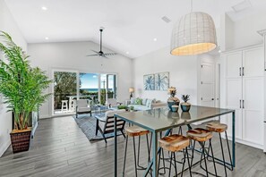 Maison, accessible aux personnes à mobilité réduite | 8 chambres