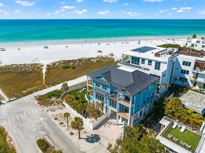 House, Accessible | 5 bedrooms - Sunset Blue in Siesta Key (Siesta Key)