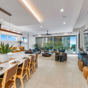 House | 6 bedrooms