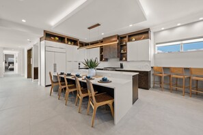 Rumah | 6 kamar tidur
