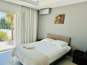 6 Schlafzimmer, Bügeleisen/Bügelbrett, kostenloses WLAN, Bettwäsche
