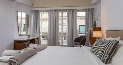 1-80 Collection Apt 101