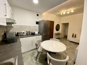 House | 1 bedroom