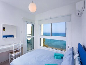 Apartment | 2 bedrooms - On the Beach Penthouse (Limassol)