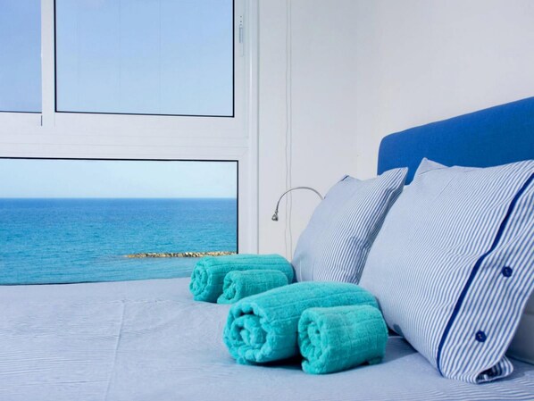 Apartment | 2 bedrooms - On the Beach Penthouse (Limassol)