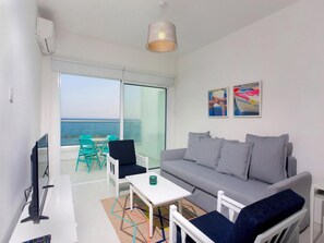 Apartment | 2 bedrooms - On the Beach Penthouse (Limassol)