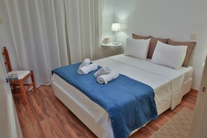 House | 3 bedrooms, soundproofing - Nestor Hillside House (Saittas)