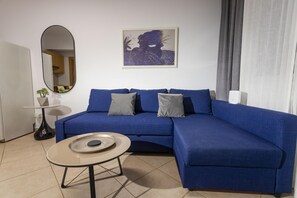 House | 1 bedroom - Palm Beach Apartment (Limassol)