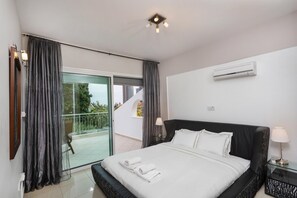 2 bedrooms - Bay View Gardens Apt 3 (Limassol)