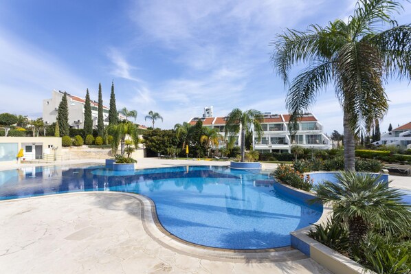 2 bedrooms - Bay View Gardens Apt 3 (Limassol)