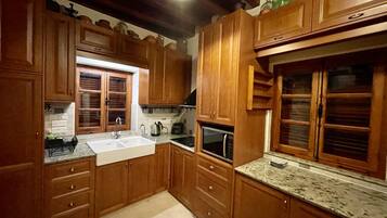 Studio | Soundproofing