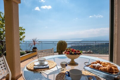 Villa La Gorgone - Sea View