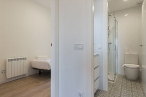 Towels - BeBarceloner Pelayo Apartments - 2 bedrooms (Barcelona)