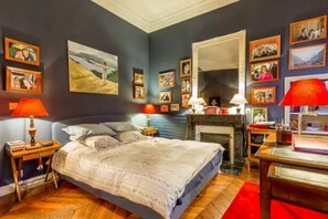 2 chambres, bureau, Wi-Fi, draps fournis