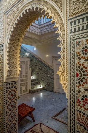 Interior - Riad Glatt K: a Luxurious Oasis in the Heart of Marrakech. (Marrakech)