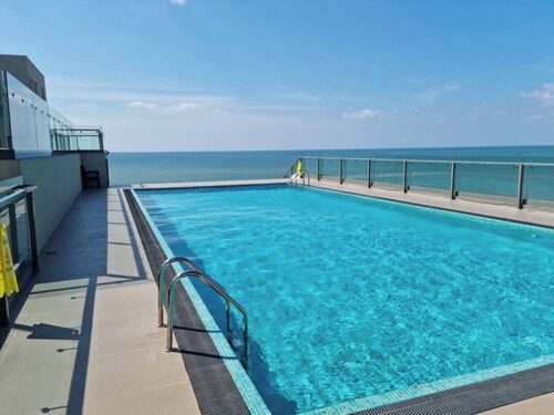 Sea View Luxury Apartments #5