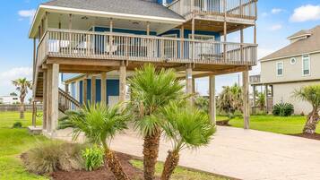 House | 4 bedrooms, Internet