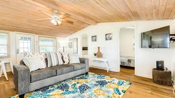 House | 2 bedrooms, Internet