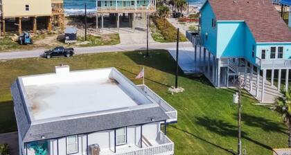 Unforgettable Vacation Getaway in Treasure Island