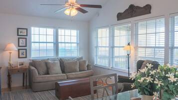 House | 2 bedrooms, Internet