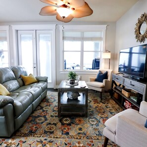 Apartment, Accessible | 2 bedrooms, Internet - Resort Living on the Bay 2 bed 2 Bath Gorgeous Views Heated Infinity Pool Beach Access (Galveston)