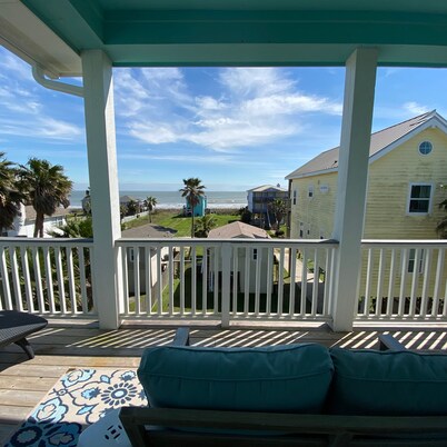 Beachside Paradise Retreat With Luxury