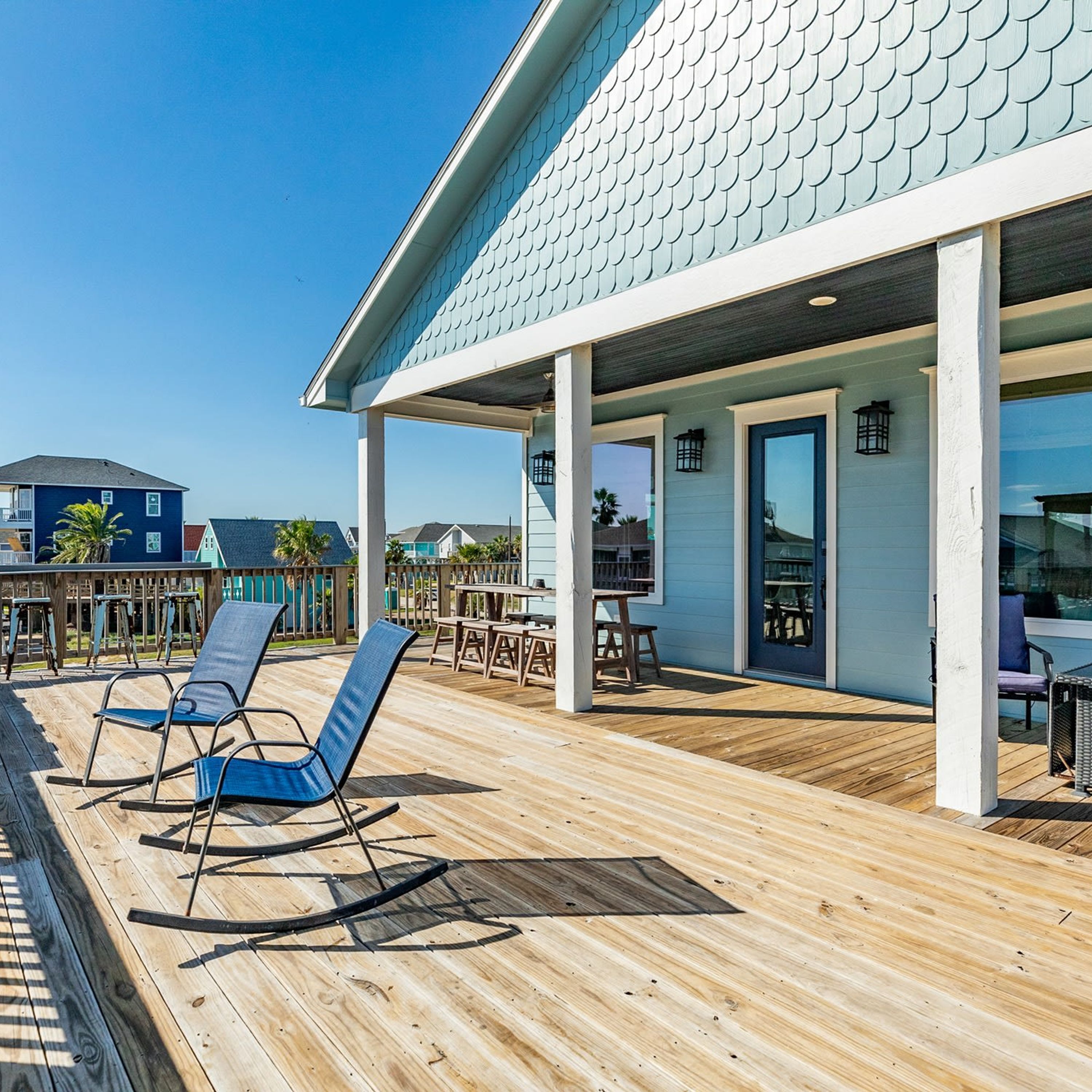 House | 4 bedrooms, iron/ironing board, Internet