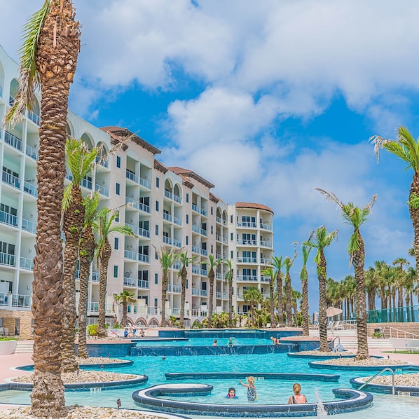 2 bedrooms, iron/ironing board, Internet - Welcome to Your Ultimate Getaway (Galveston)