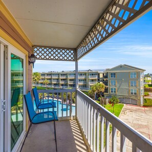 1 bedroom, iron/ironing board, Internet - Charming Waterfront Condo (Galveston)