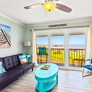 1 bedroom, iron/ironing board, Internet - Charming Waterfront Condo (Galveston)