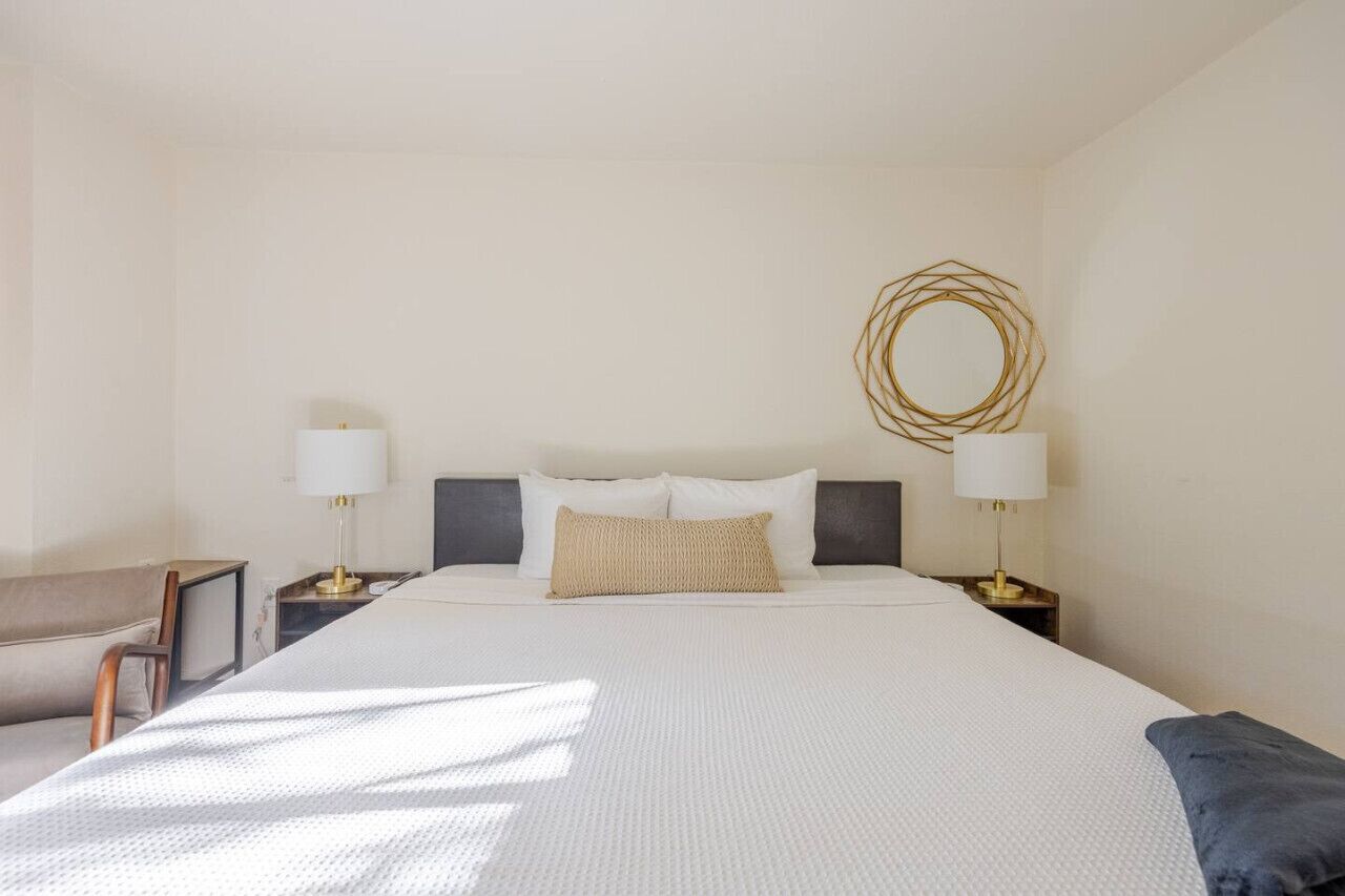 1 quarto, ferros/tábuas de passar roupa, Wi-Fi, roupa de cama