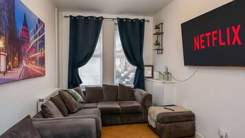 Smart TV, fireplace, offices