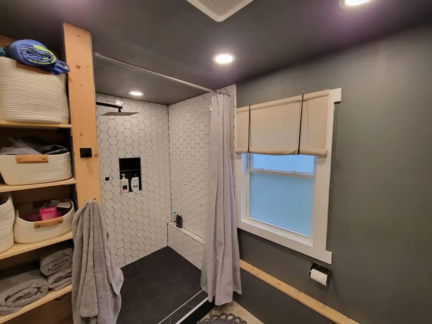 Shower, towels, soap, shampoo