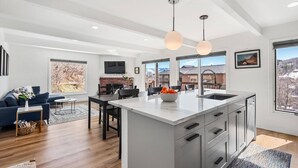 Leilighet (Woodbridge 34 C) | Eget kjøkken