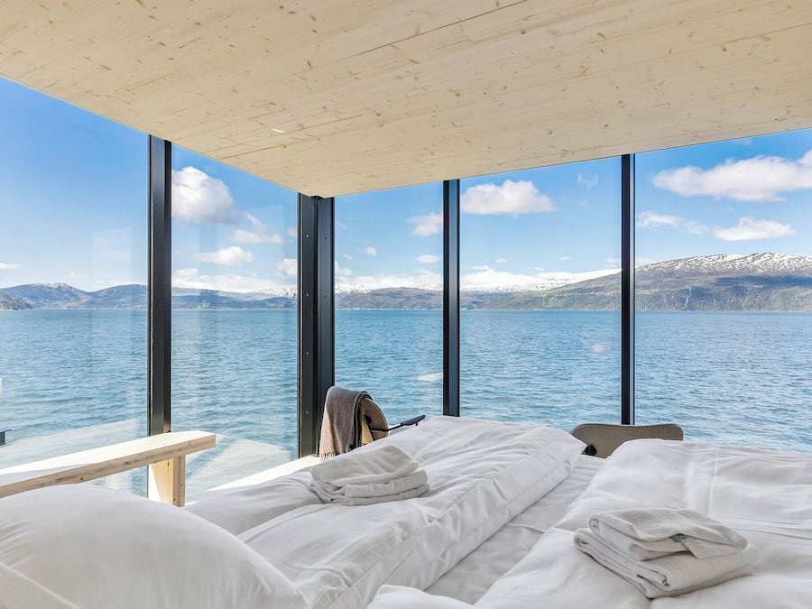 Signature Triple Room | Free WiFi, bed sheets