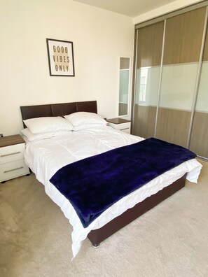 1 Schlafzimmer, Bügeleisen/Bügelbrett, Internetzugang, Bettwäsche