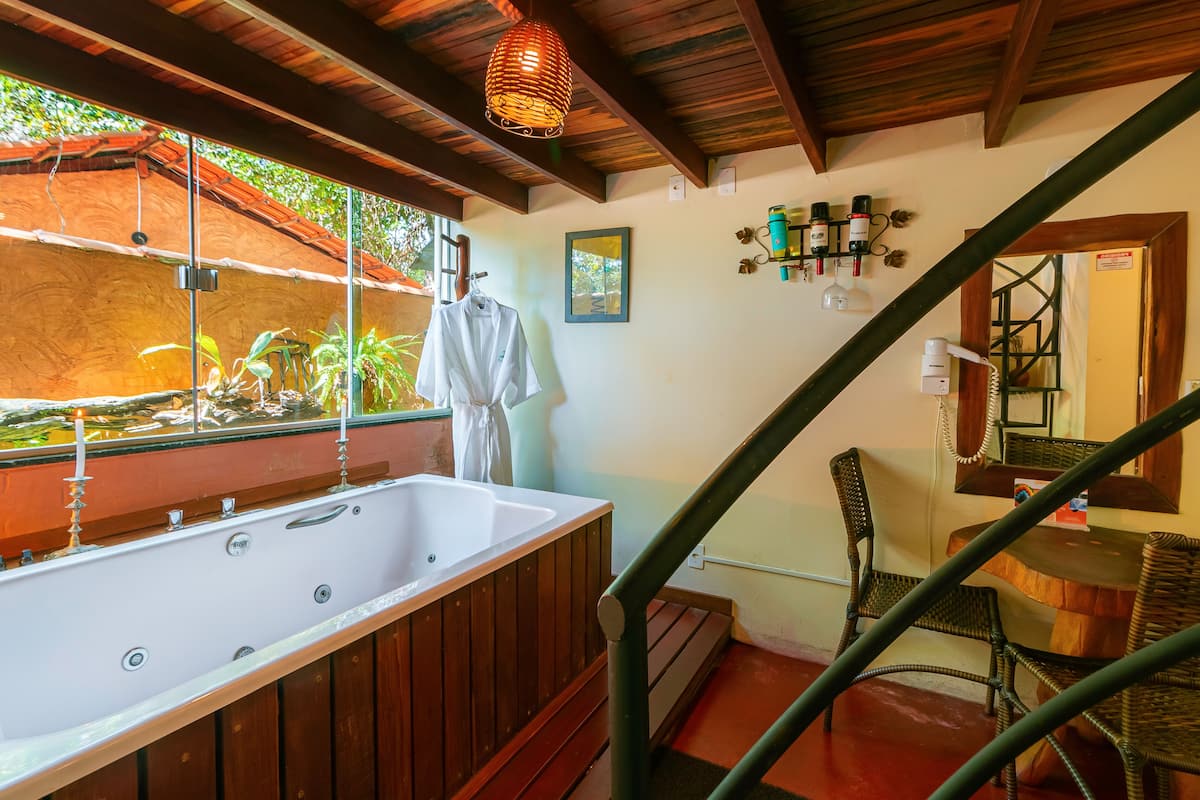 Premium suite | 1 slaapkamer, hypoallergeen beddengoed, een minibar