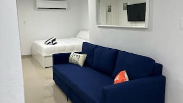 1 habitación, tabla de planchar con plancha y wifi gratis