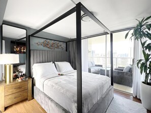 1 bedroom, in-room safe, iron/ironing board, free WiFi